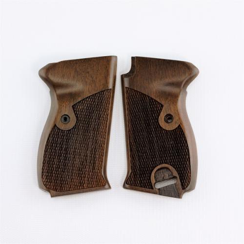 Walther P-38 Grip - 0094